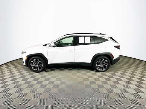 Used 2025 Hyundai Tucson Limited FWD image 5