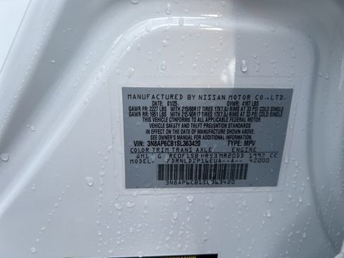 Used 2025 Nissan Kicks SV image 36