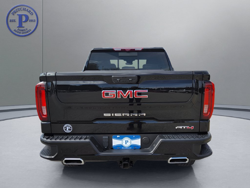 Used 2023 GMC Sierra 1500 AT4 w/ AT4 Premium Package AWD/4WD image 6