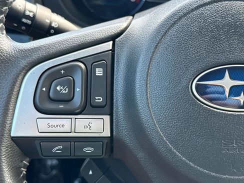 Used 2017 Subaru Forester 2.5i Limited AWD/4WD image 17