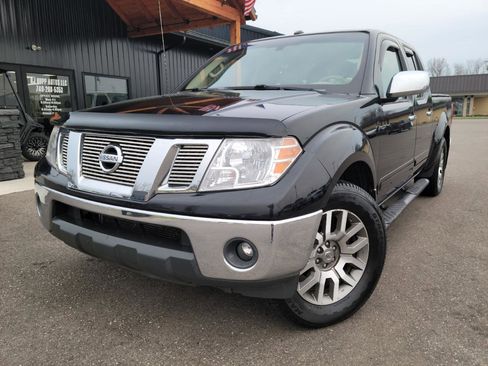 Used 2013 Nissan Frontier SL w/ Moonroof Pkg image 1