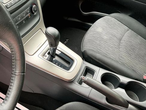 Used 2015 Nissan Sentra SV image 15