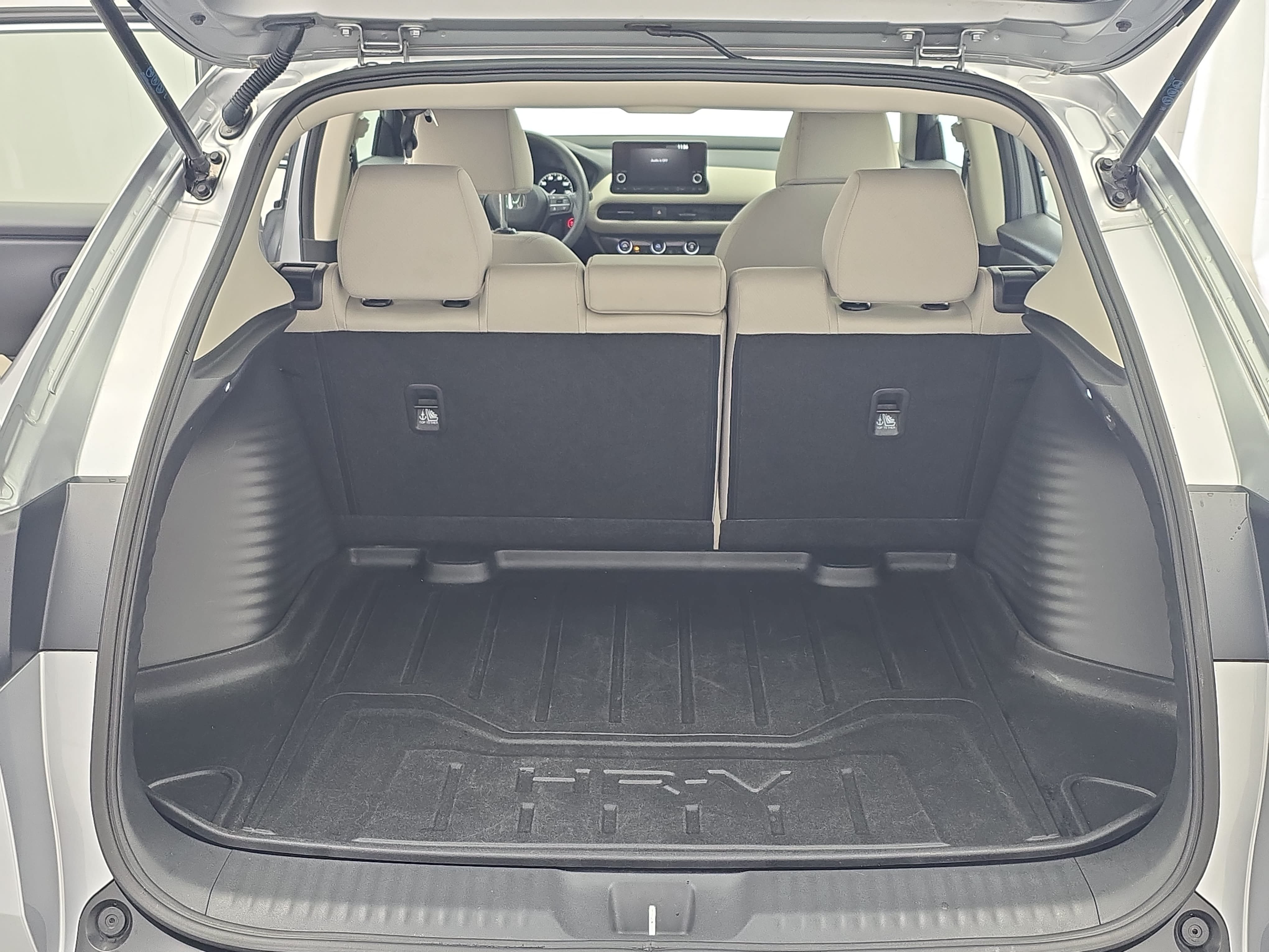 Used 2024 Honda HR-V LX image 12