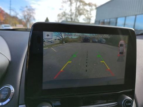 Used 2018 Ford EcoSport SE w/ SE Convenience Package image 27