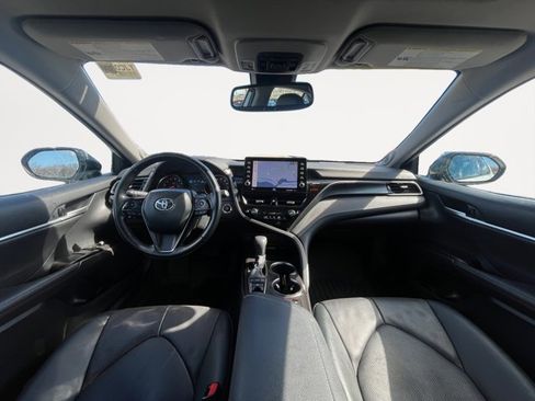 Used 2024 Toyota Camry XSE w/ Navigation Package image 12