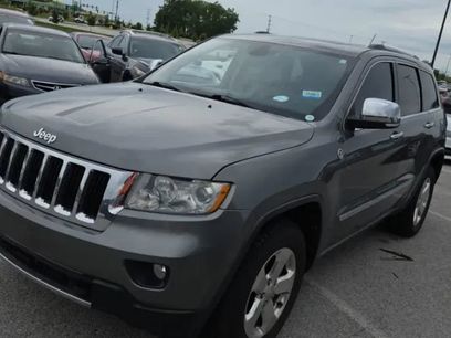 Used 2011 Jeep Grand Cherokee Limited w/ Trailer Tow Group