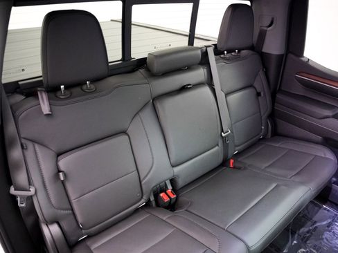 Used 2024 GMC Sierra 1500 Denali image 7