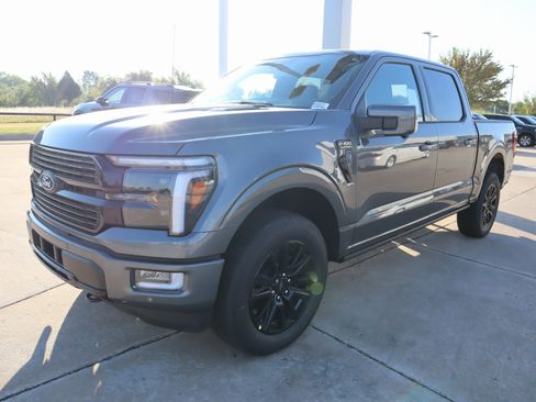 New 2025 Ford F150 Platinum w/ Equipment Group 702A High image 12