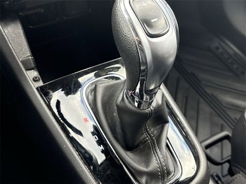 Used 2022 Buick Encore Preferred w/ Safety Package image 15