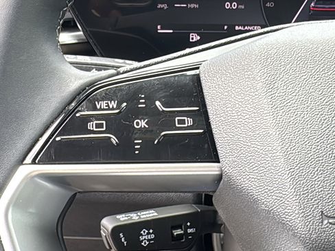 Used 2025 Audi Q5 Premium w/ Convenience Package AWD/4WD image 23