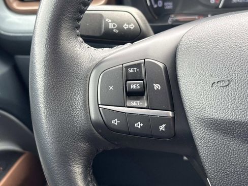 Used 2022 Ford Maverick Lariat w/ Equipment Group 500A Standard image 26