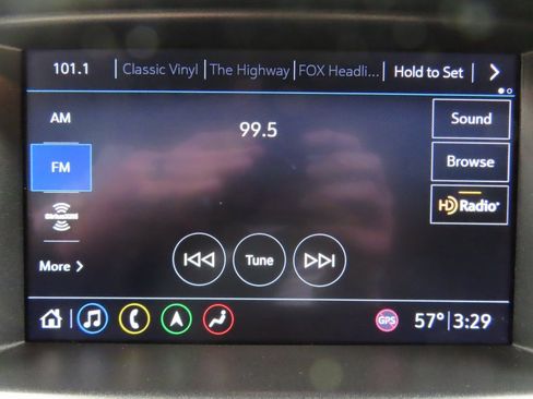 Used 2021 GMC Canyon Denali image 16