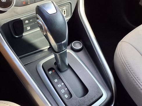 Used 2021 Ford EcoSport Titanium image 12