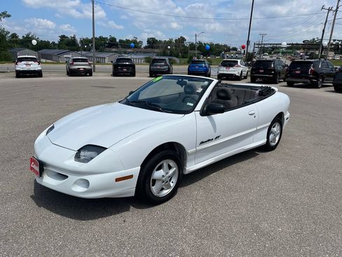 Used 1999 Pontiac Sunfire GT FWD image 26