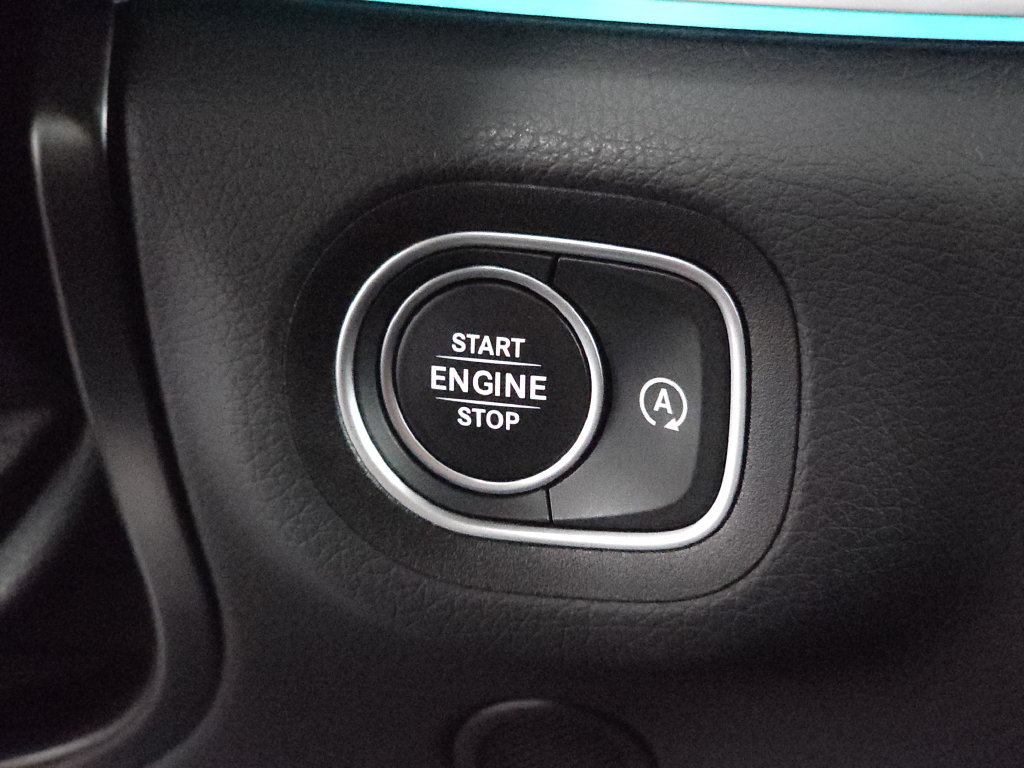 Used 2023 Mercedes-Benz GLE 450 4MATIC w/ AMG Line Exterior image 16
