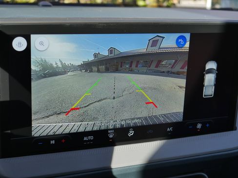 New 2026 Ford Maverick Lobo AWD/4WD image 12