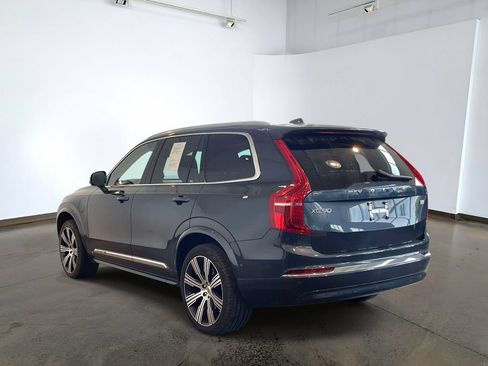 Used 2024 Volvo XC90 T8 Plus AWD/4WD image 6