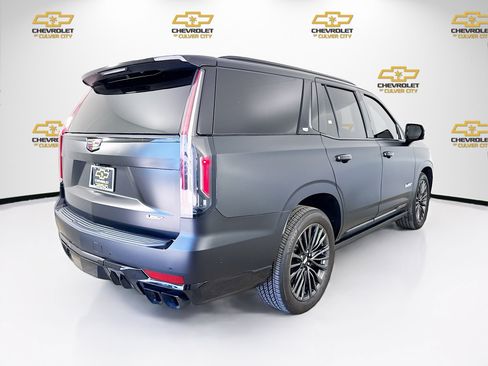 Used 2024 Cadillac Escalade V w/ Heavy-Duty Trailer Package AWD/4WD image 8