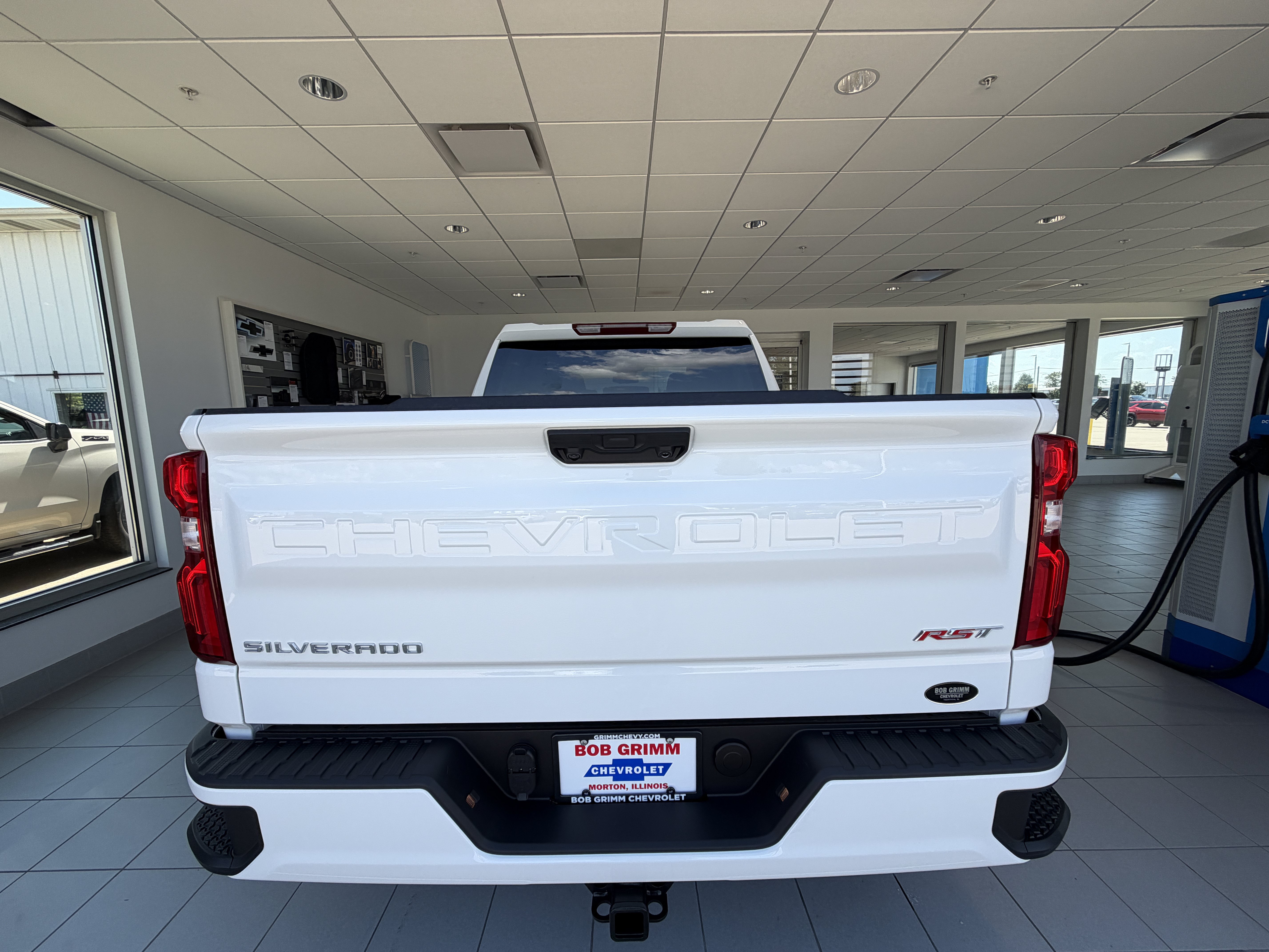 New 2026 Chevrolet Silverado 1500 RST w/ RST Select Package AWD/4WD image 8