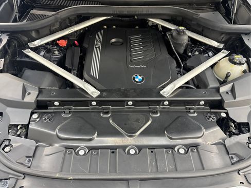 Used 2019 BMW X5 xDrive40i AWD/4WD image 31