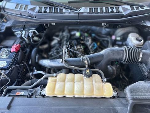 Certified 2019 Ford F150 XLT w/ Equipment Group 302A Luxury RWD image 27