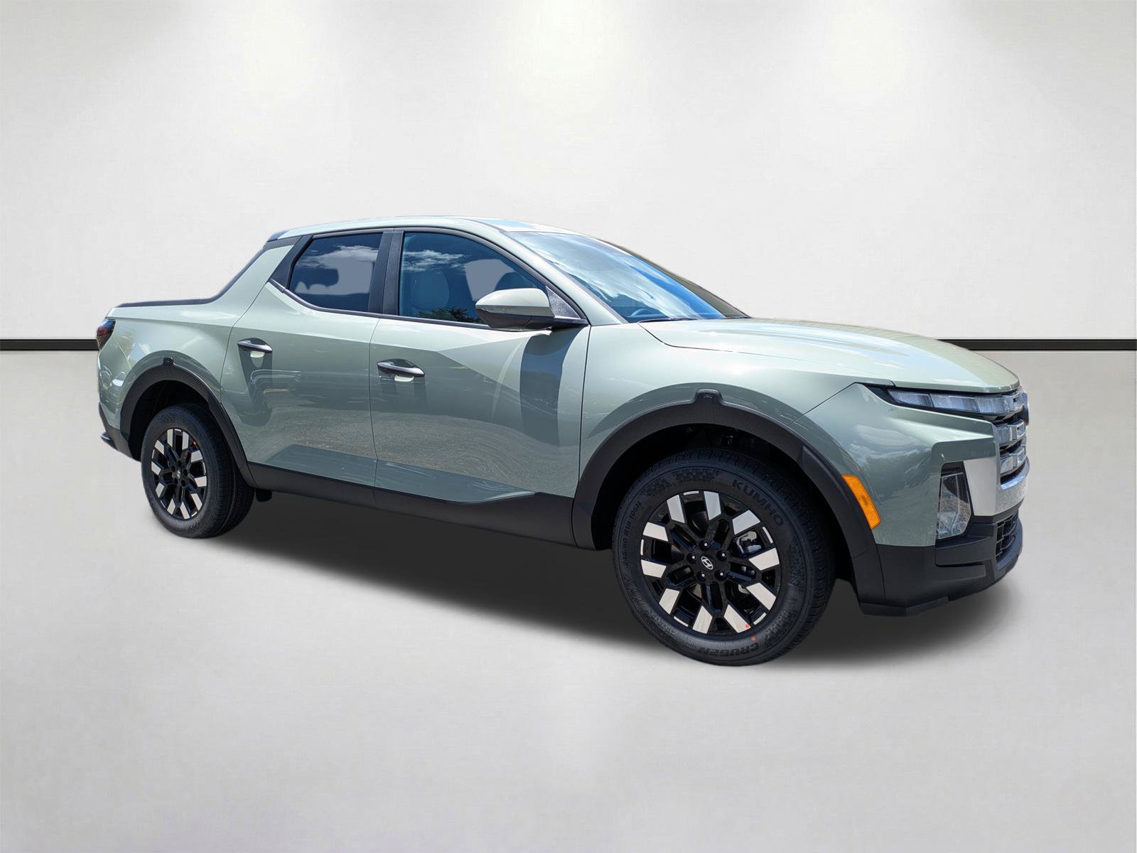 New 2027 Hyundai Santa Cruz SE FWD image 1