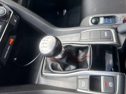 Used 2019 Honda Civic Si image 18