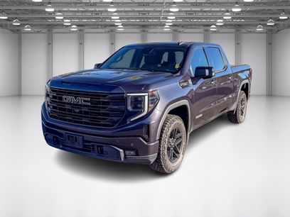 Used 2022 GMC Sierra 1500 Elevation w/ Elevation Premium Package