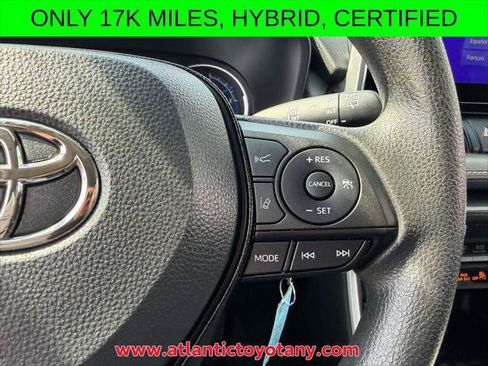 Certified 2023 Toyota RAV4 LE AWD/4WD image 28