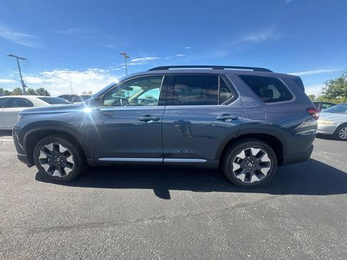 Used 2026 Honda Pilot Touring image 11