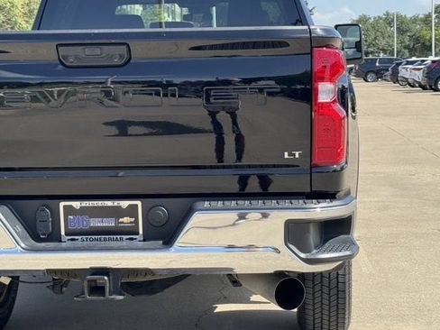 Used 2026 Chevrolet Silverado 2500 LT AWD/4WD image 7