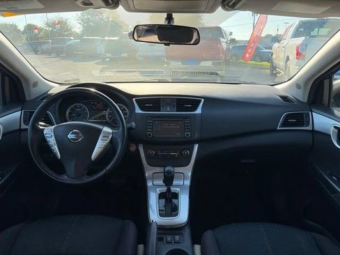 Used 2015 Nissan Sentra SR w/ Navigation Package FWD image 21