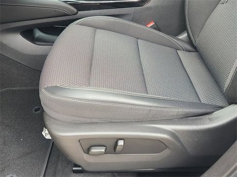 Used 2023 Buick Envision Preferred image 23