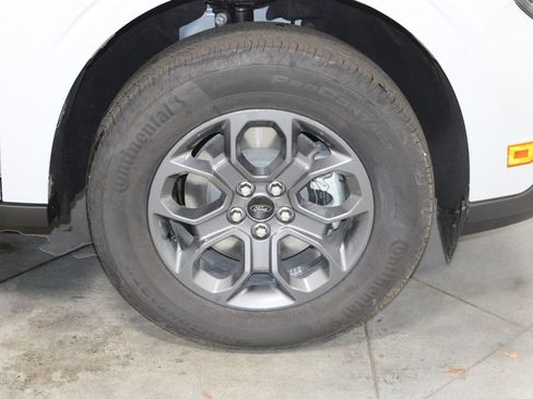 New 2025 Ford Maverick XLT w/ XLT Luxury Package image 12