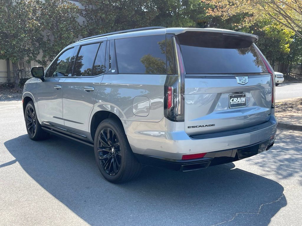 Used 2023 Cadillac Escalade Sport Platinum w/ LPO, ONYX Package AWD/4WD image 9