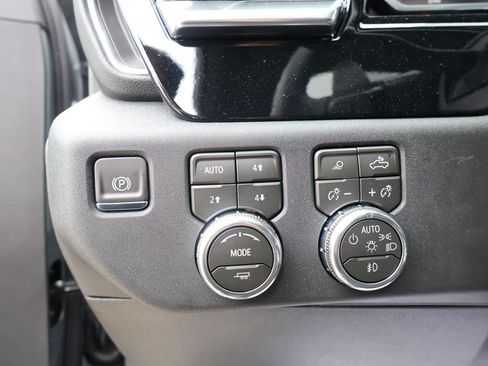 New 2026 GMC Sierra 1500 Elevation w/ Elevation Premium Package AWD/4WD image 13