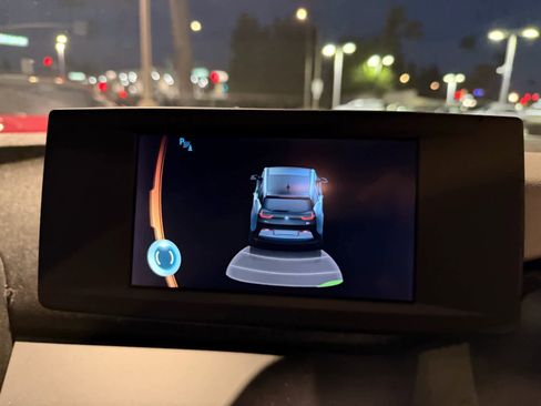 Used 2015 BMW i3 w/ Range Extender image 13