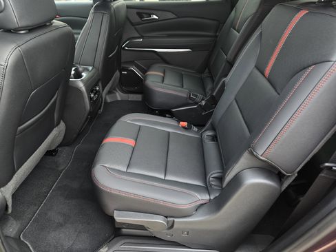 New 2026 Chevrolet Traverse RS image 16