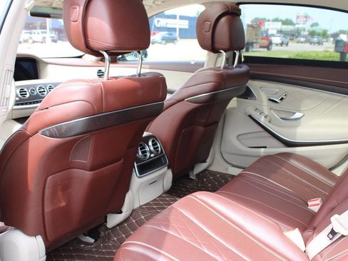 Used 2018 Mercedes-Benz S 560 4MATIC Sedan image 60