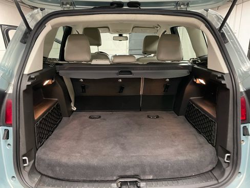 Used 2013 Ford C-MAX SEL image 11