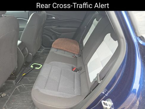 Used 2024 Chevrolet Trax LS w/ Driver Confidence Package FWD image 12