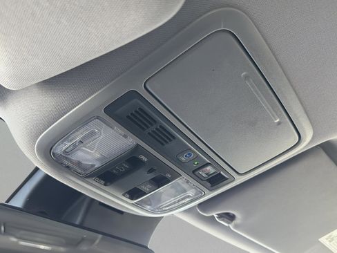 Used 2020 Honda Pilot Touring image 22