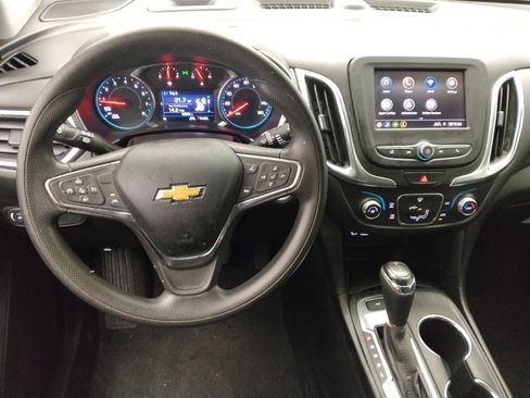 Used 2020 Chevrolet Equinox LT AWD/4WD image 22
