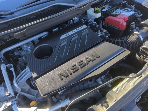 Used 2023 Nissan Rogue SV AWD/4WD image 23