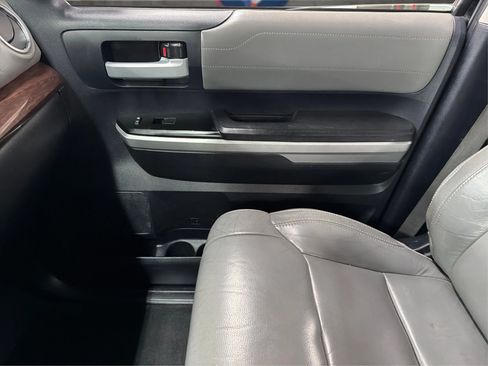 Used 2015 Toyota Tundra Limited RWD image 34