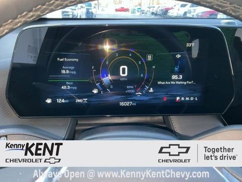 Used 2025 Chevrolet Equinox LT image 25