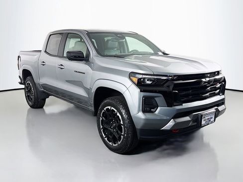Used 2026 Chevrolet Colorado Z71 w/ Technology Package AWD/4WD image 1