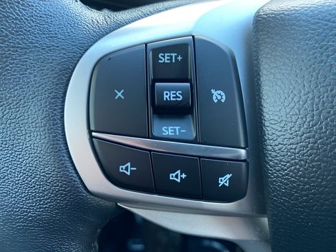 Certified 2024 Ford Explorer XLT w/ Equipment Group 202A image 16