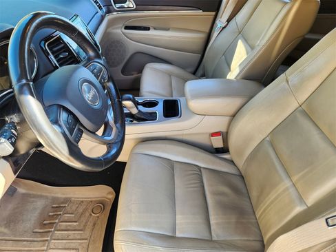 Used 2019 Jeep Grand Cherokee Limited image 14