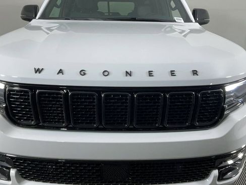 New 2025 Jeep Wagoneer L Series II image 10